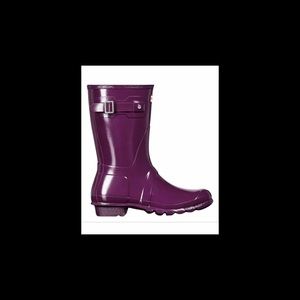 Hunter rain boots size 7.